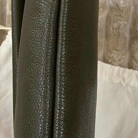 Balenciaga Metallic Classic Edge Envelope Bag - Picture 5 of 10